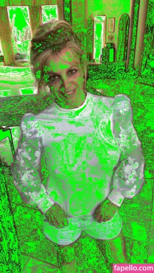 britney-spears thumbnail #1702659