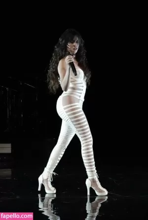 camila-cabello thumbnail #338177