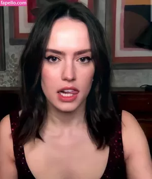 daisy-ridley thumbnail #905993