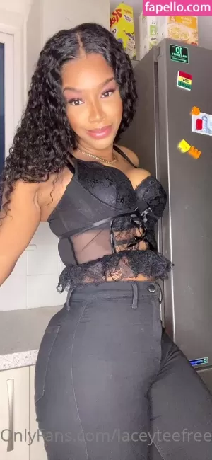 laceytee thumbnail #1507619