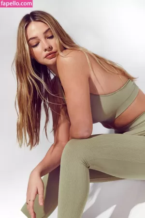 madelyn-cline thumbnail #148493