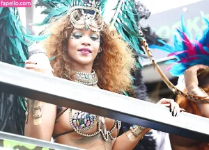 rihanna thumbnail #591873