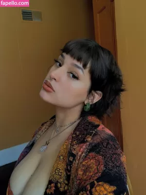 stwaberryswing thumbnail #1508940