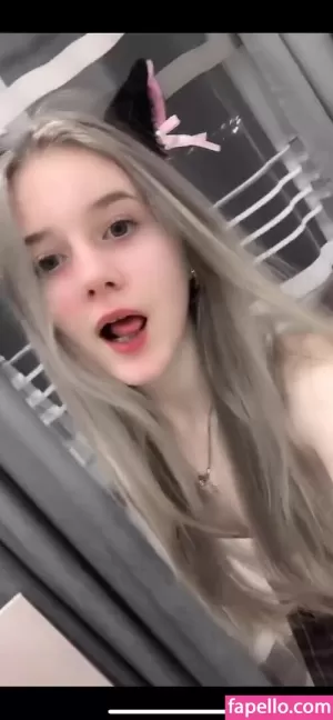 xzwwass thumbnail #772358